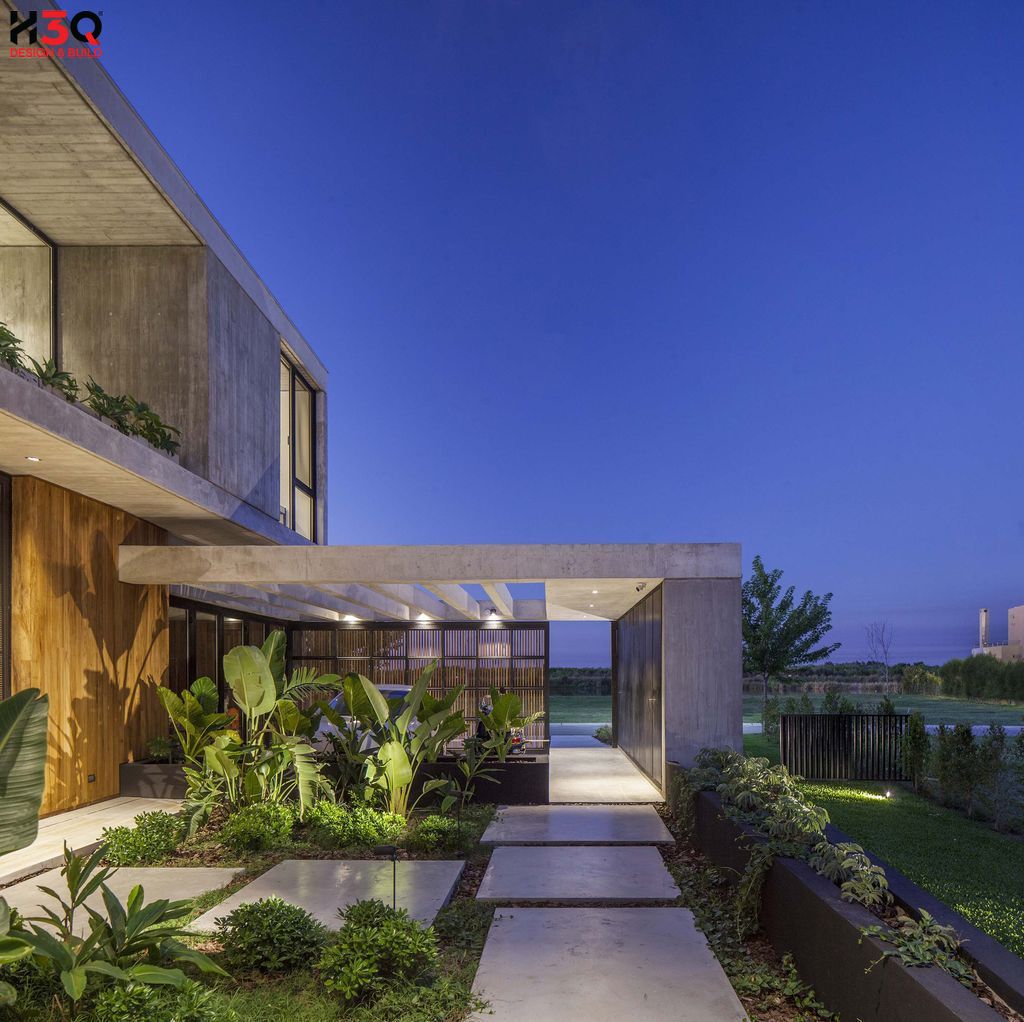 Click vào khung hình để xem ảnh full size Click vào khung hình để xem ảnh full size