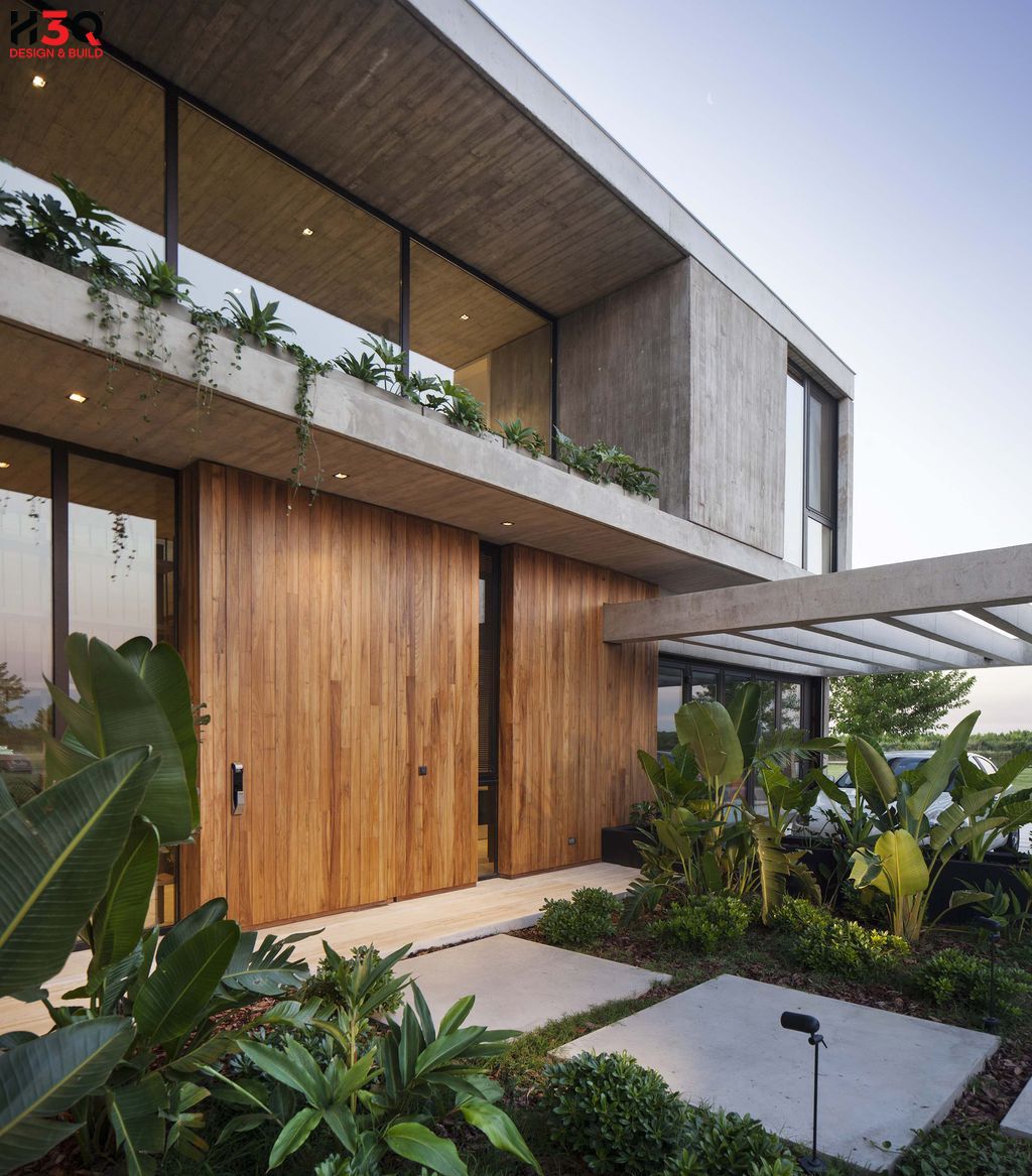 Click vào khung hình để xem ảnh full size Click vào khung hình để xem ảnh full size