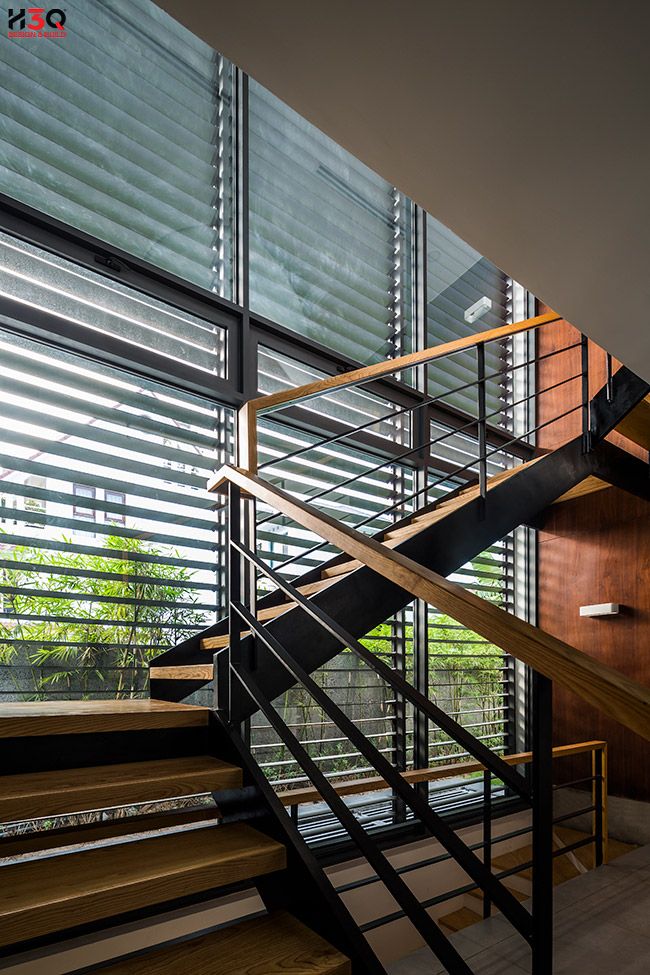 Click vào khung hình để xem ảnh full size