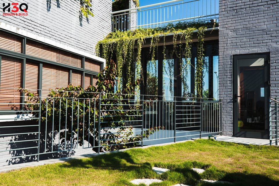 Click vào khung hình để xem ảnh full size