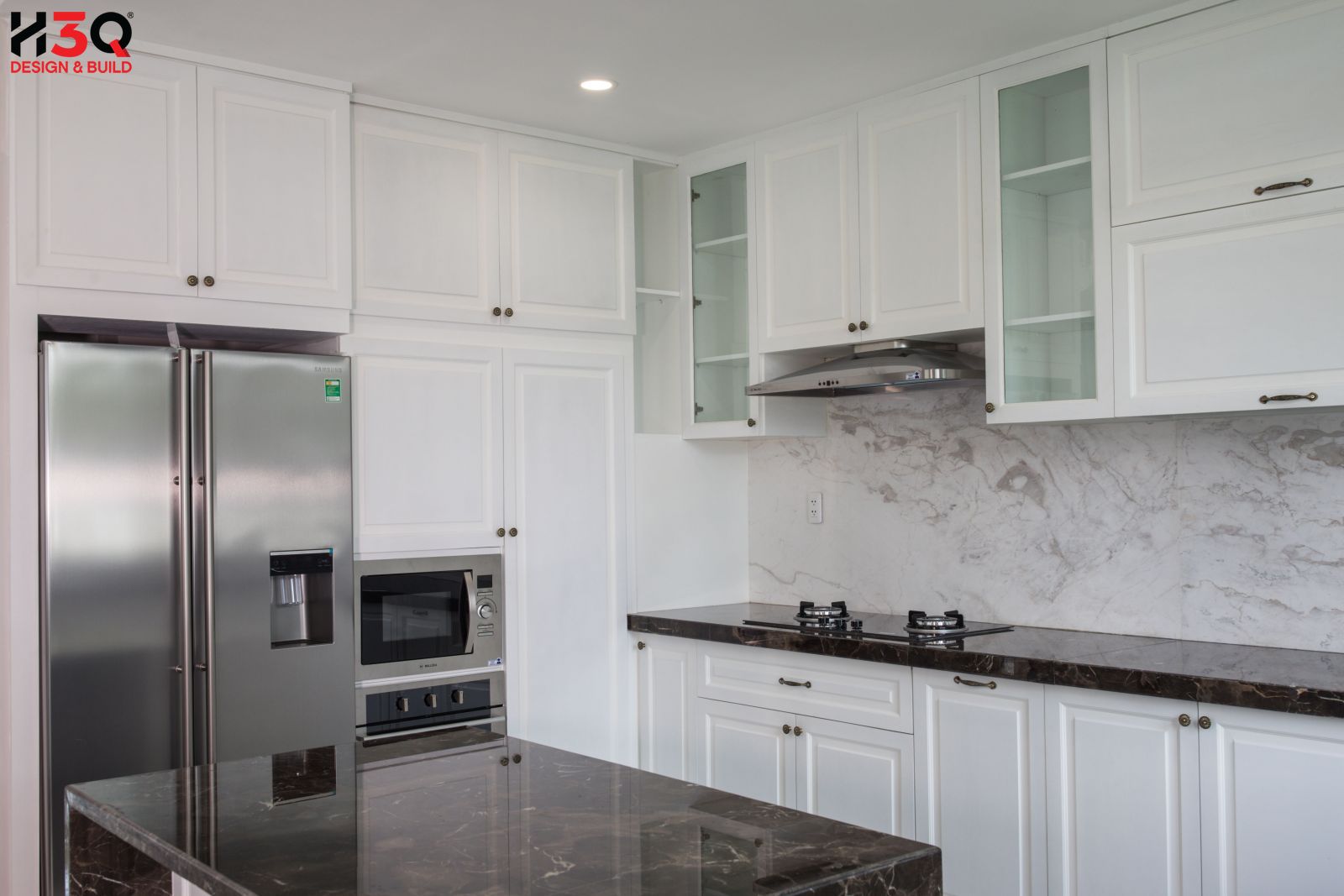 Click vào khung hình để xem ảnh full size