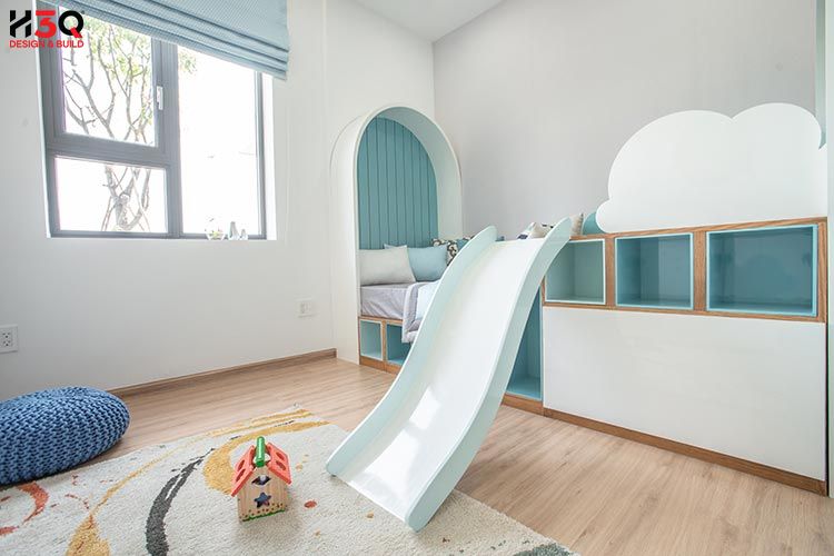 Click vào khung hình để xem ảnh full size