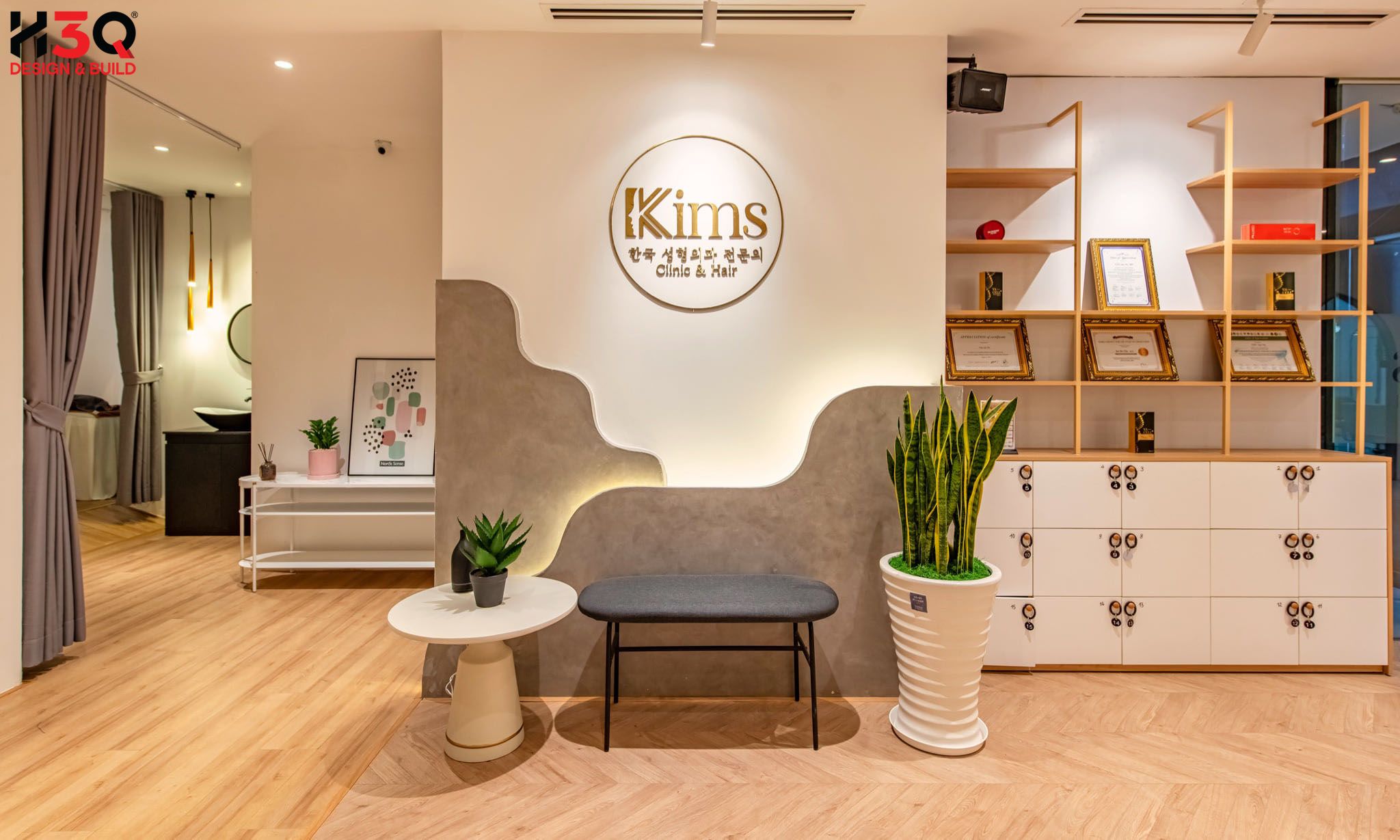 Click vào khung hình để xem ảnh full size Click vào khung hình để xem ảnh full size