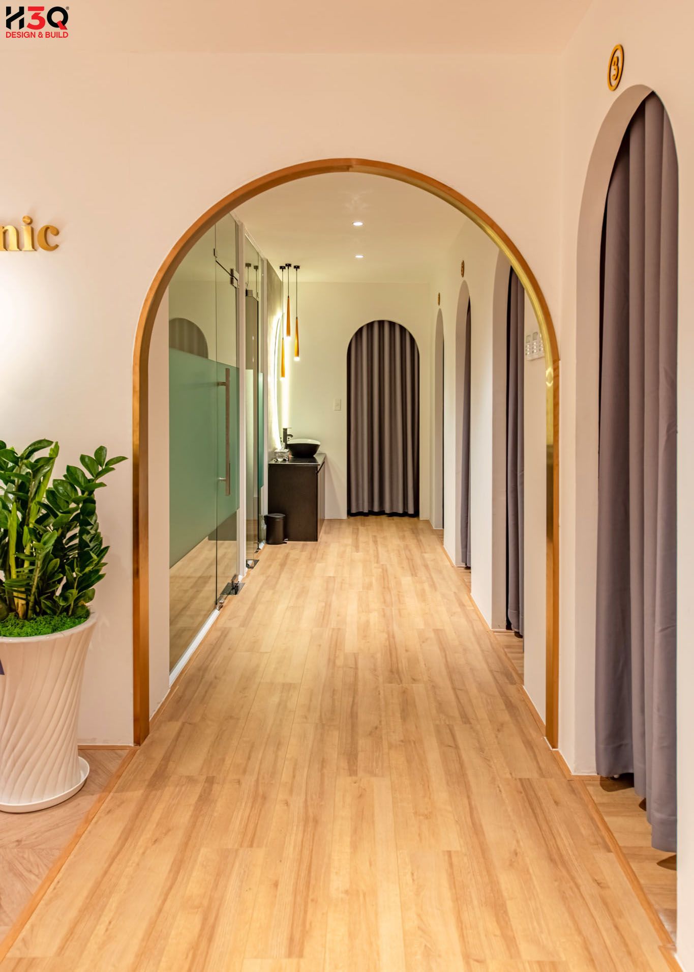 Click vào khung hình để xem ảnh full size Click vào khung hình để xem ảnh full size