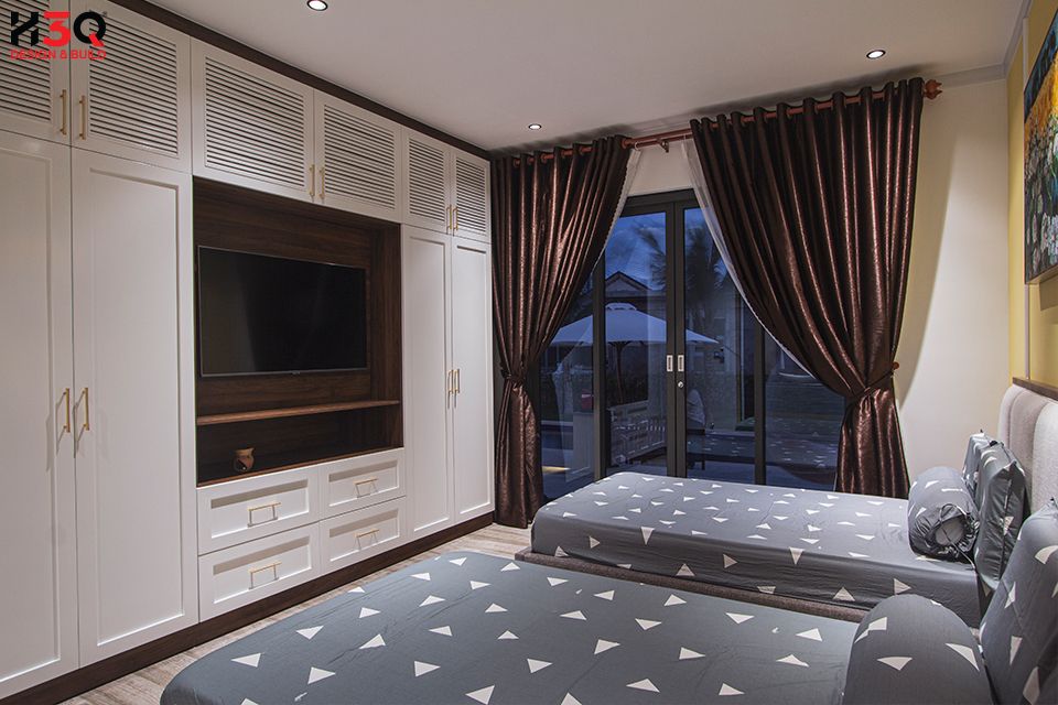 Click vào khung hình để xem ảnh full size