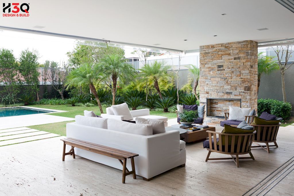 Click vào khung hình để xem ảnh full size