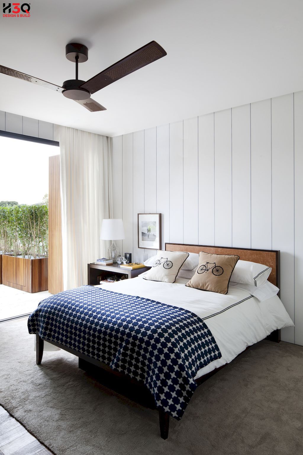 Click vào khung hình để xem ảnh full size